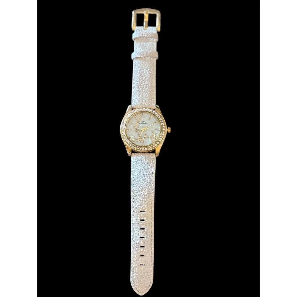Tavan Womens Gold Tone Rhinestone Anchor Ship Wheel Pearl Face New‎ Battery